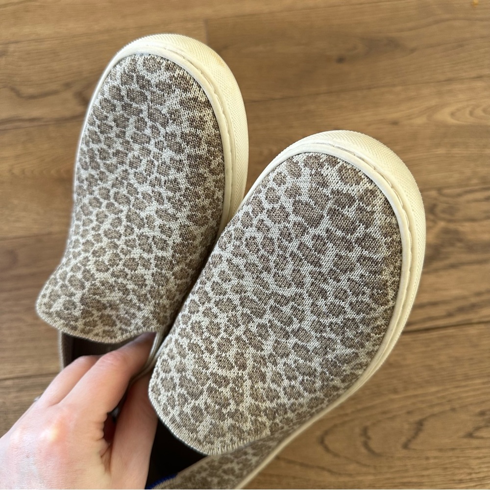 Rothy's The Original Slip On Sneakers Leopard Sz 8 - Picture 3 of 7